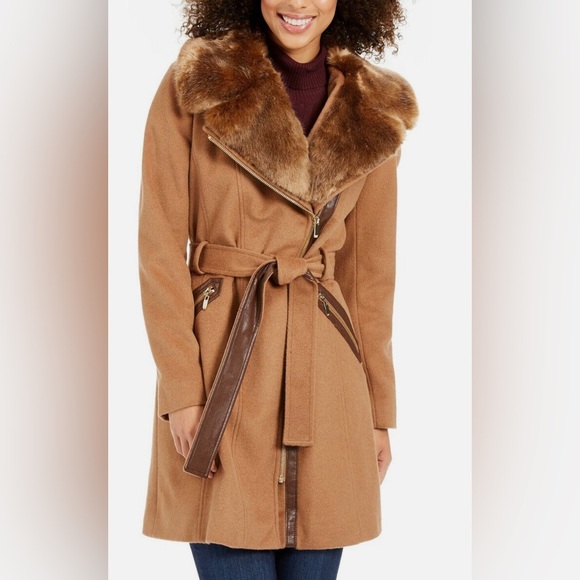 Via Spiga Wool-Blend Coat in Never Faux fur